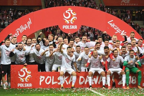 Objectif Loujniki : La Pologne