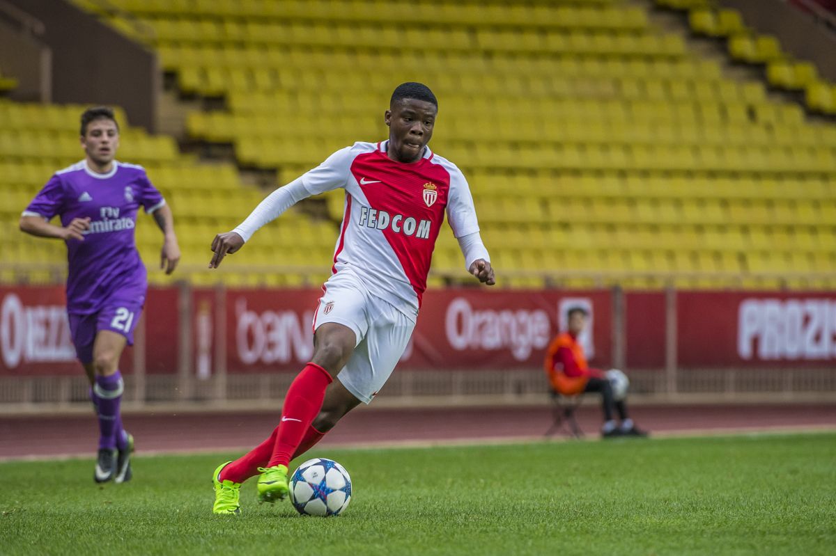 [Interview] Yannis N’Gakoutou : “Je veux m’imposer à l’AS Monaco !”