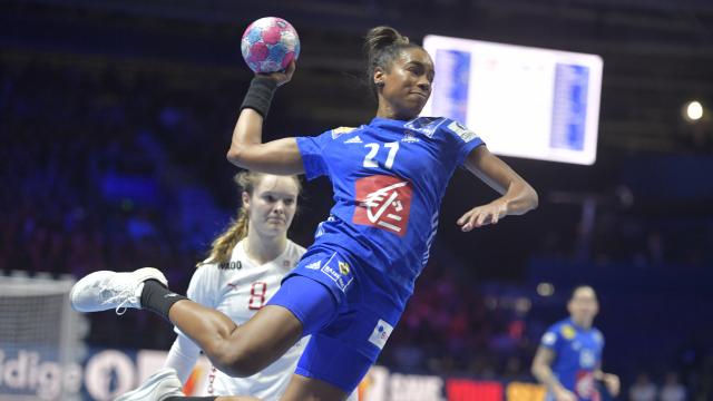 Euro 2018 Handball : les Bleues brillent face à la Slovénie.