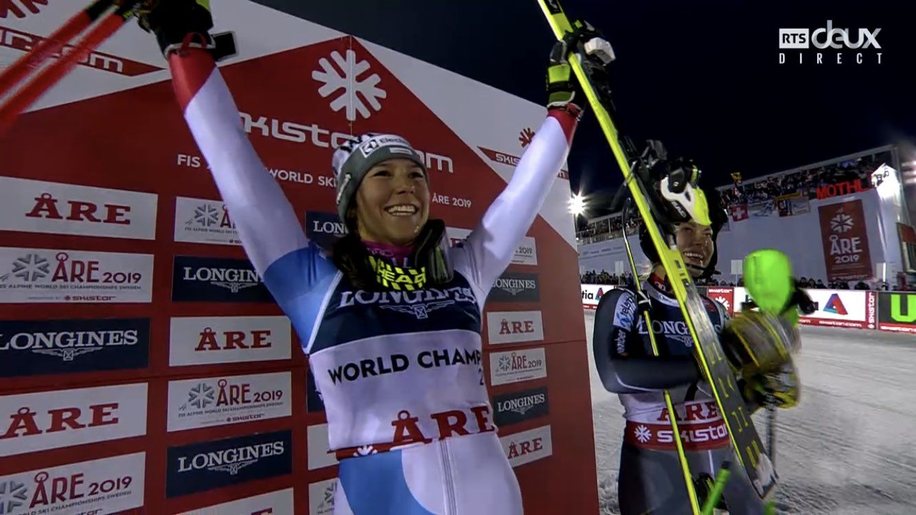 Wendy Holdener championne du monde de Combiné