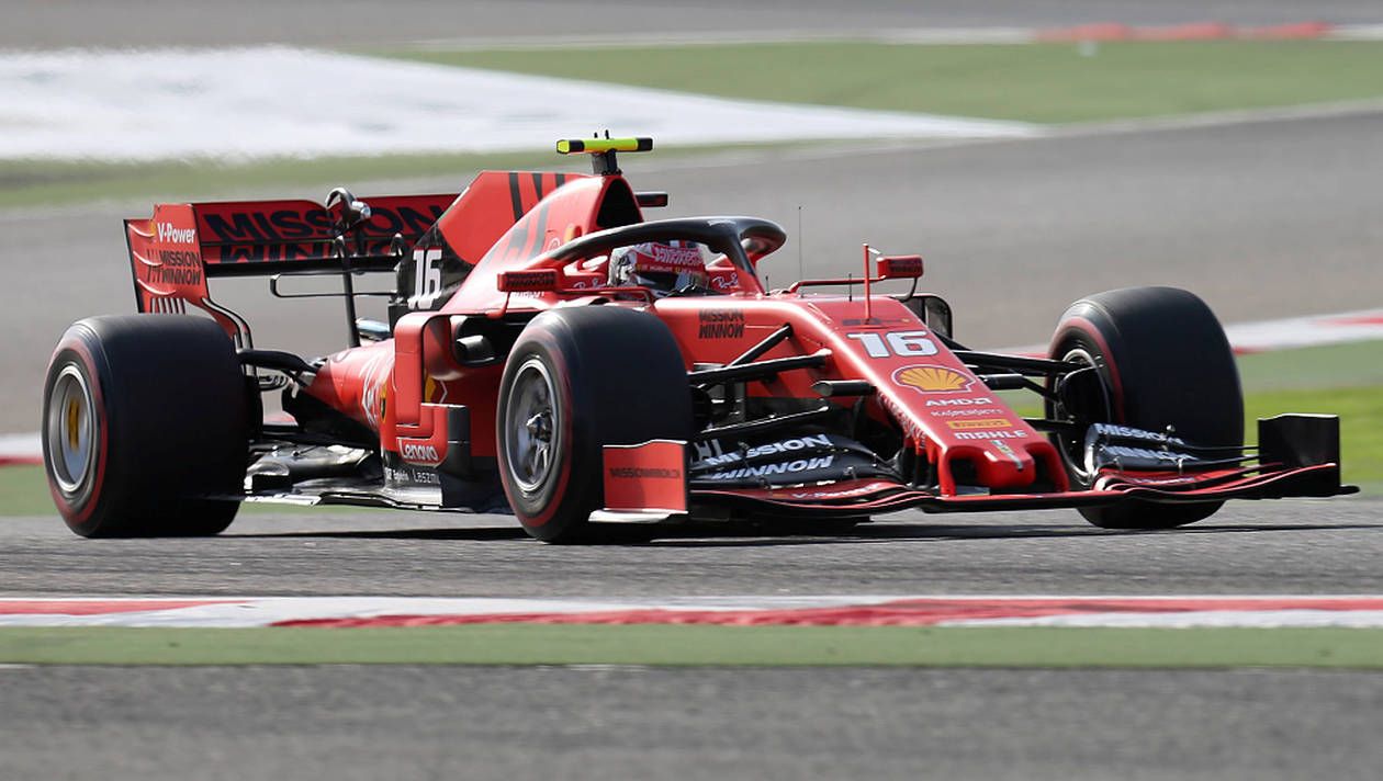 Charles Leclerc en feu, Sebastien Vettel en chasseur