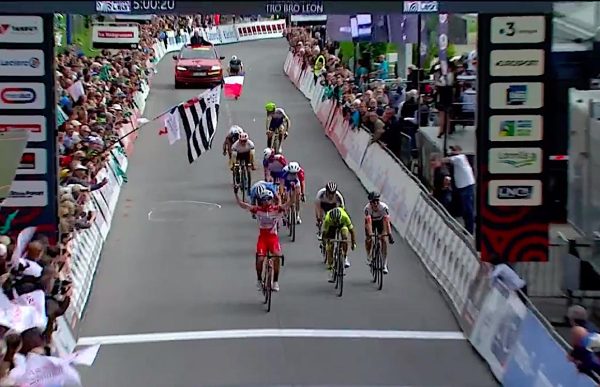 Andrea Vendrame remporte le Tro-Bro Léon