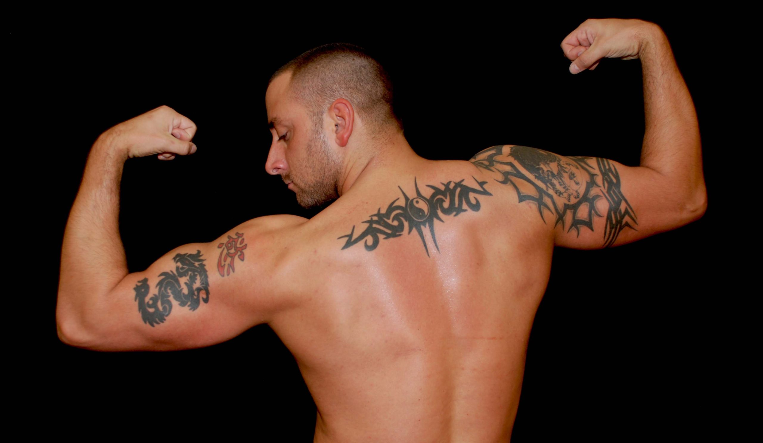 Décès du lutteur britannique Lionheart à l’âge de 36 ans