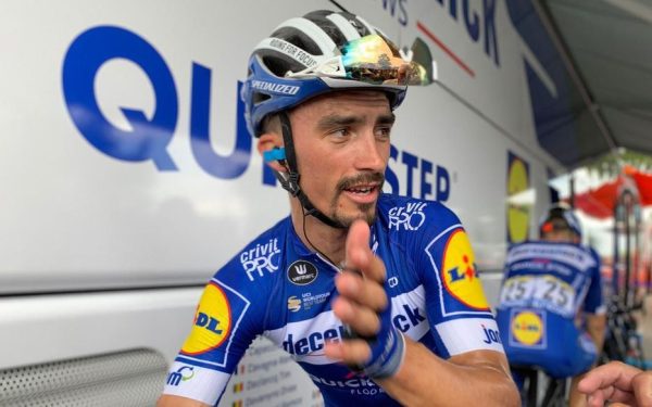 Victoire difficile pour De Gendt, Alaphilippe en jaune !