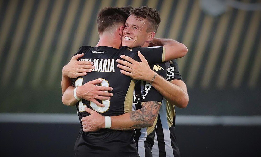 Angers SCO : un recrutement offensif pour de nouvelles ambitions