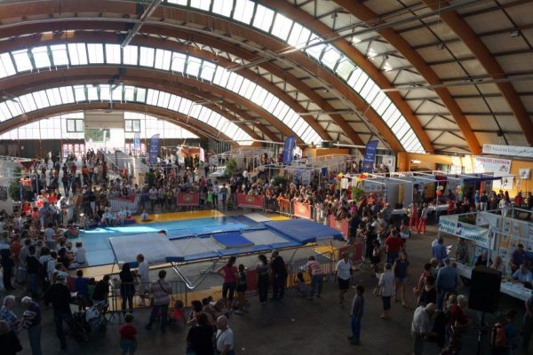 La chasse aux licenciés