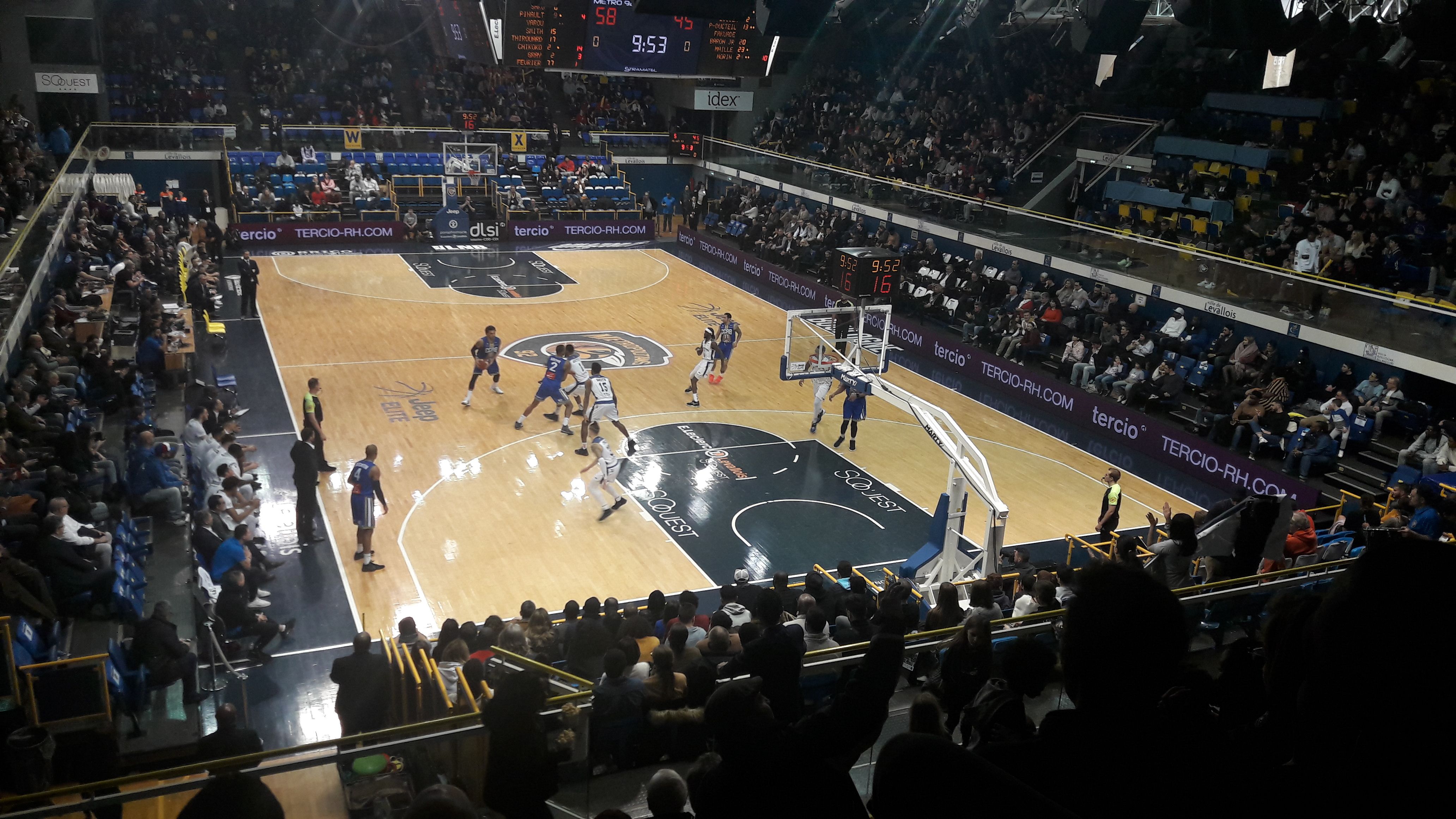 Victoire des Metropolitans 92 face au CCRB au terme d’un match fou