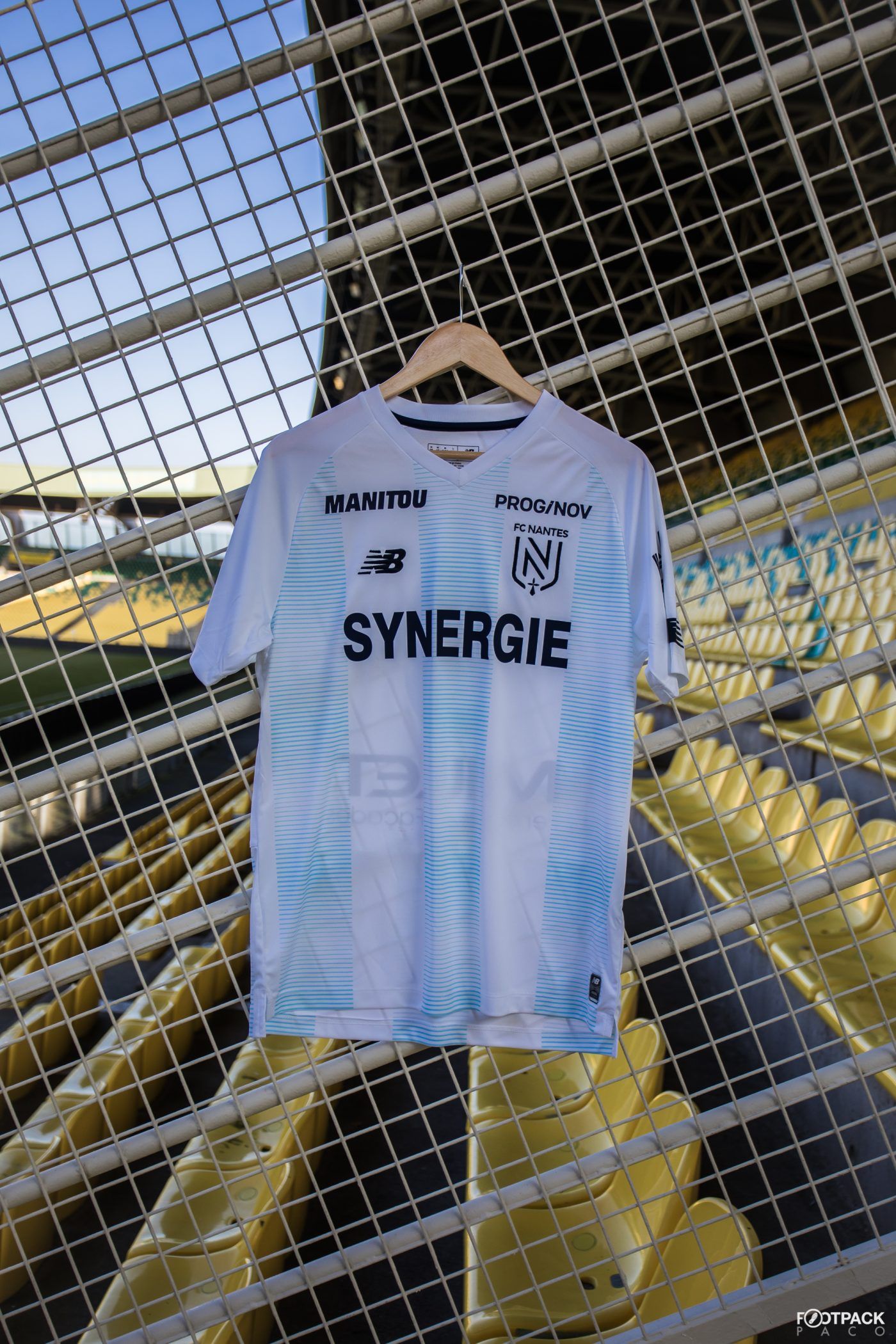 FC Nantes – Un maillot pour rendre hommage