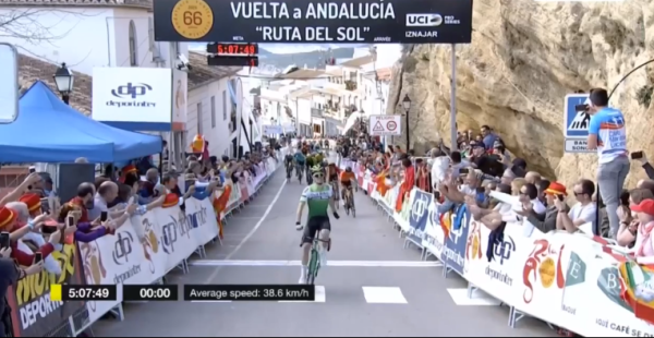 La surprise Gonzalo Serrano gagne en Andalousie