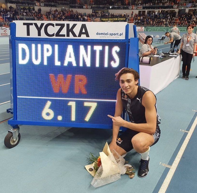 Duplantis, la tête dans les étoiles !