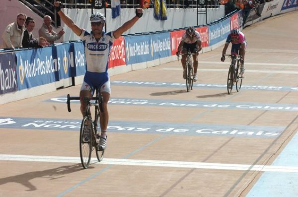 Paris-Roubaix 2008 : un deuxième pavé pour Tom Boonen