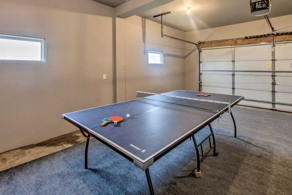 Fabrice L. accusé d’avoir laissé son fils gagner leur match de tennis de table dans le garage