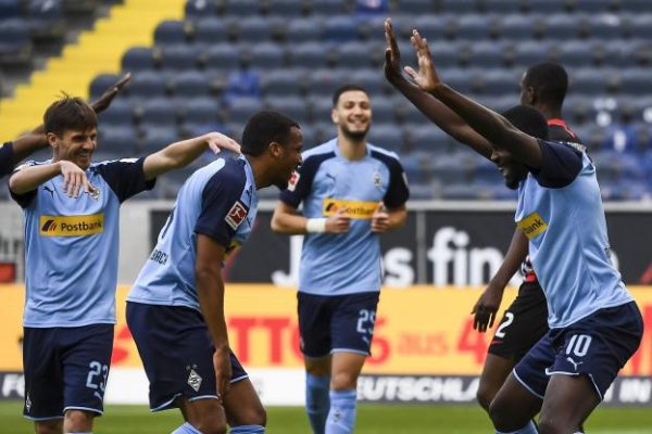 Les notes de Francfort – Gladbach !