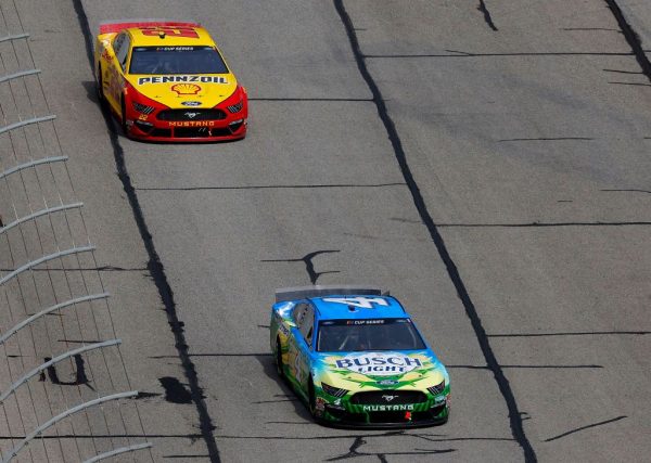 Kevin Harvick s’impose sans trembler à Atlanta