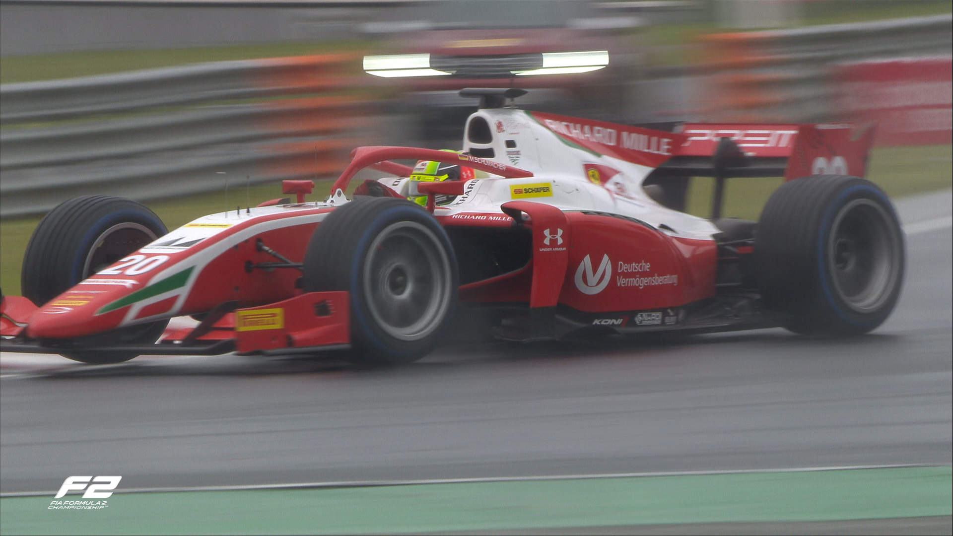 F2 – GP de Hongrie : Ilott partira en pole, Shwartzman seulement 11e