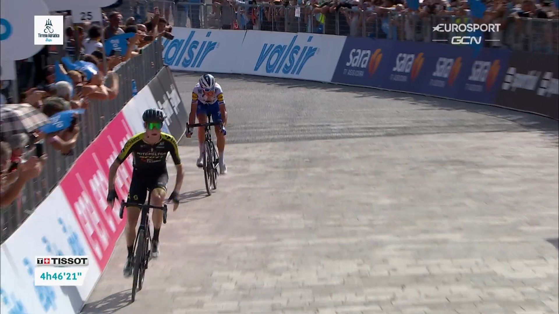 Lucas Hamilton gagne la quatrième étape