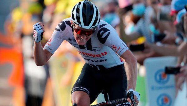 Søren Kragh Andersen s’impose seul à Champagnole