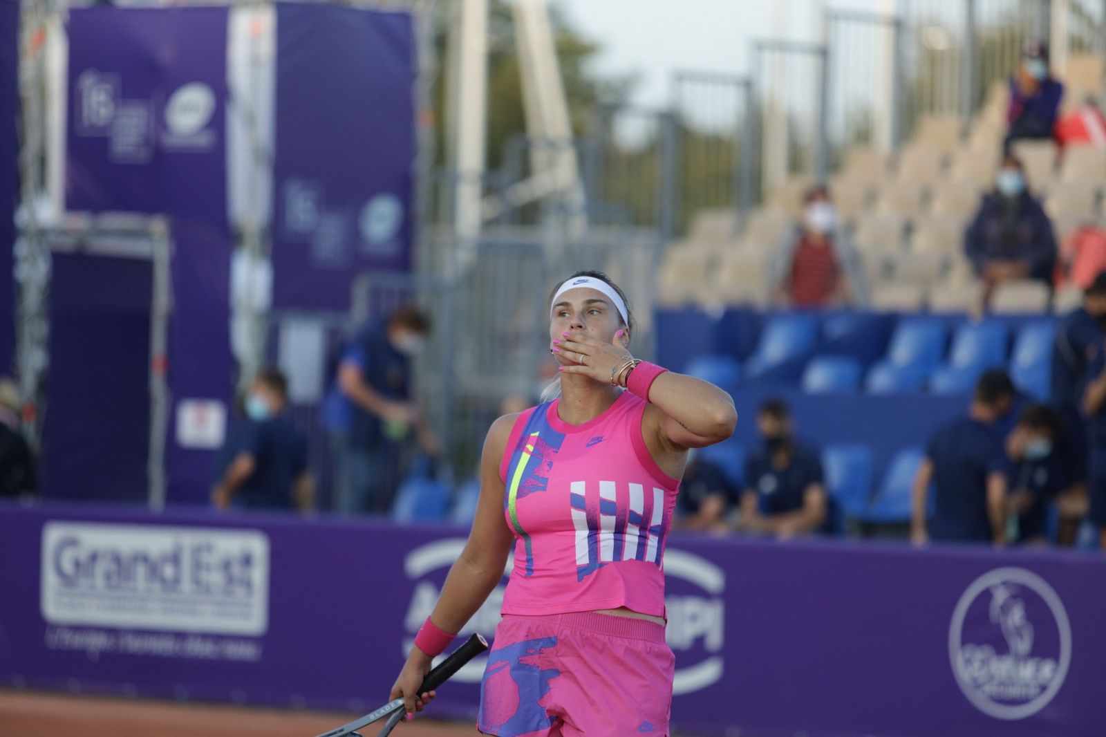 WTA Strasbourg : Sabalenka s’en sort malgré la pluie