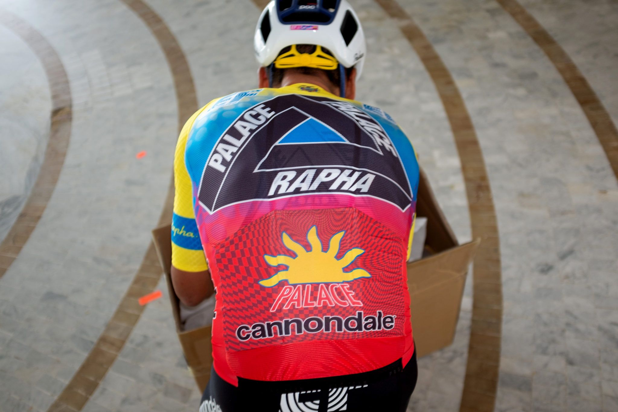 Rapha + Palace + EF Pro Cycling : collaboration spéciale pour le Giro d’Italia