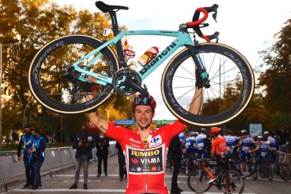 Pascal Ackermann gagne à Madrid, Primoz Roglic encore roi d’Espagne