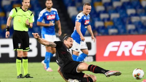 Naples – Milan AC : choc de Serie A au pied du Vésuve