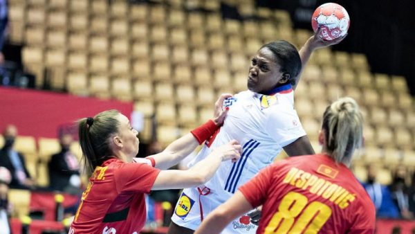 Dans la douleur, la France s’impose contre le Monténégro