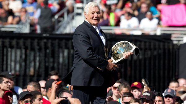 Pat Patterson décédé, les Superstars de la WWE rendent hommage