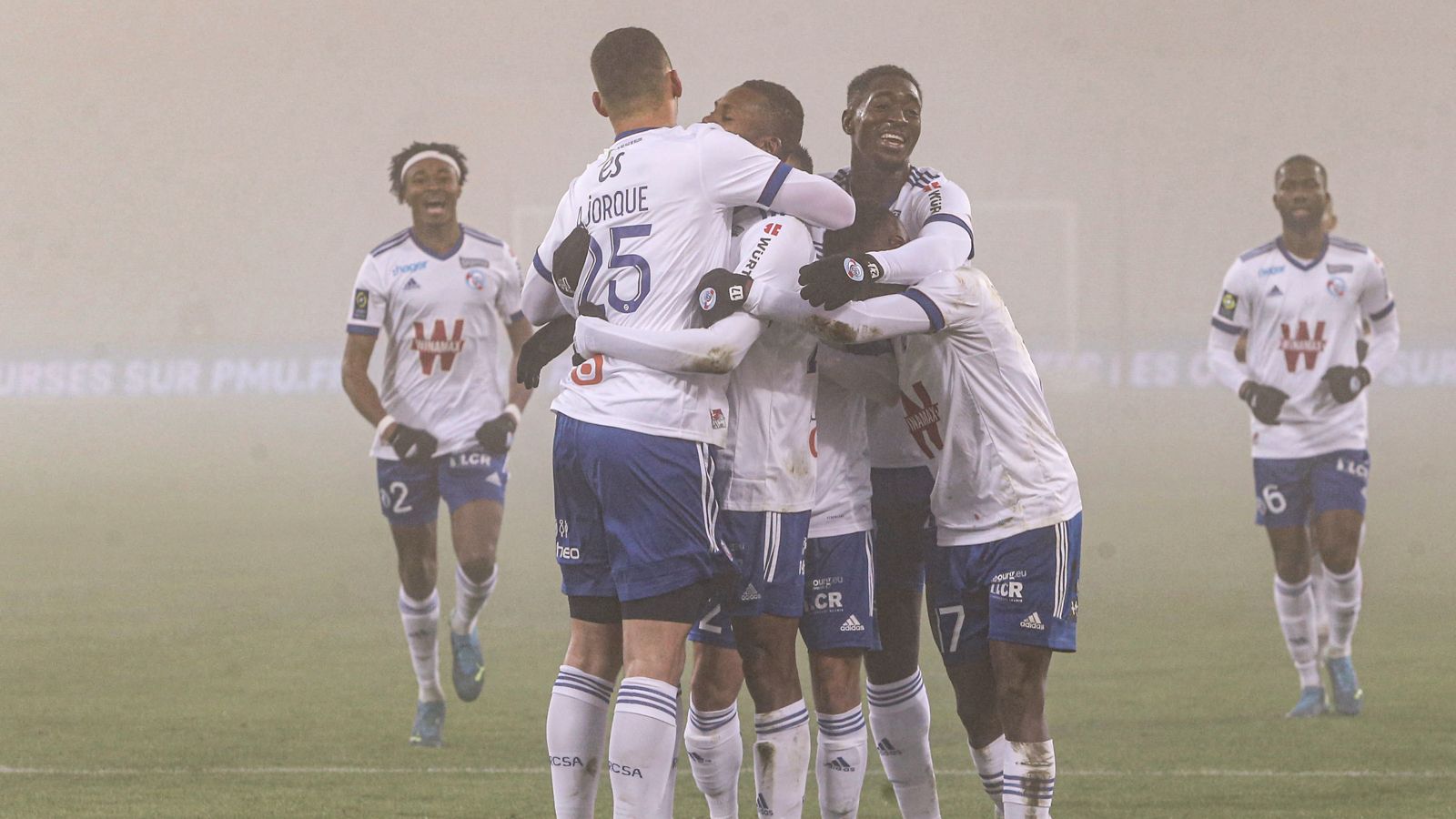 Ligue 1 : le RC Strasbourg poursuit son bon début d’année face à Lens