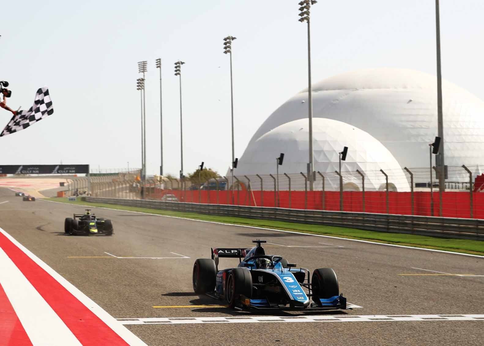 Formule 2 : victoire de Guanyu Zhou en course principale à Bahreïn !