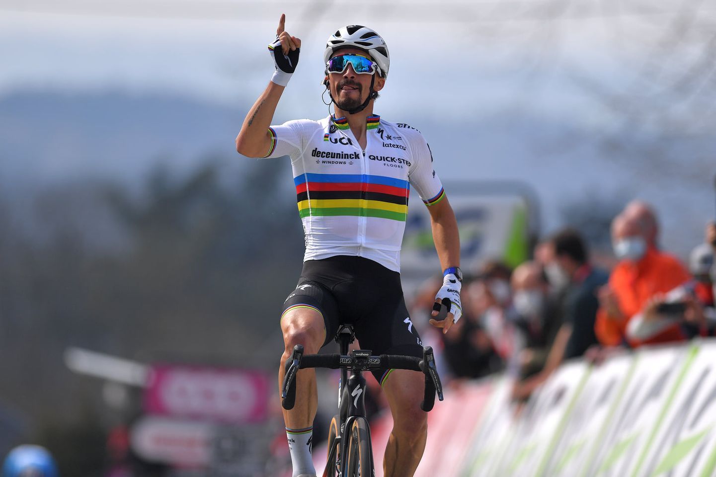 Julian Alaphilippe remporte une nouvelle Flèche wallonne !