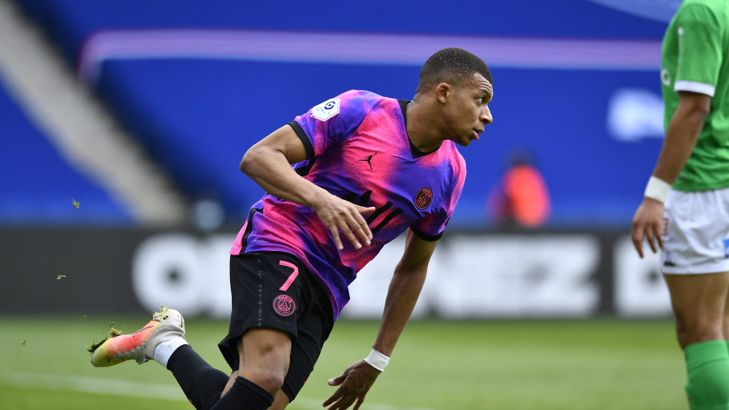 Ligue 1 (J33) : Paris vient à bout de l’ASSE au bout du suspense