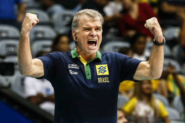 Volley : Bernardinho remplacera Laurent Tillie après les JO
