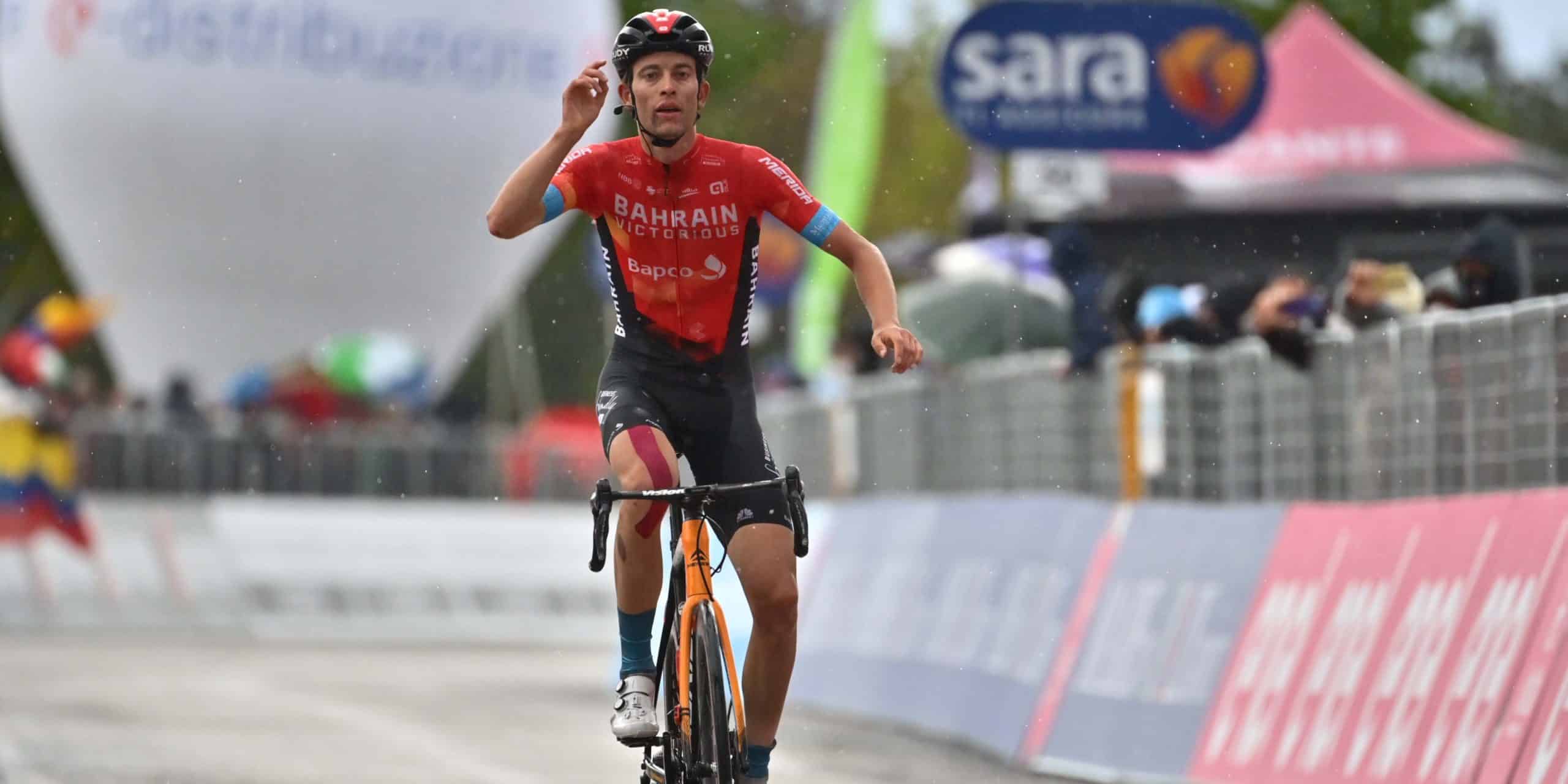 Giro : Mäder prend une étape dantesque, Valter maillot rose