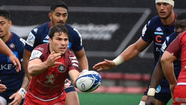 Champions Cup : au bout de l’ennui, le Stade toulousain se qualifie en finale en dominant l’UBB