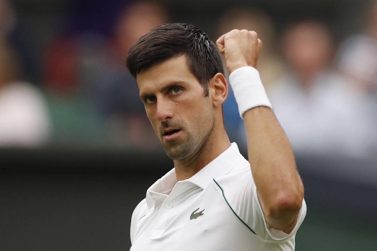 Wimbledon (H) : Djokovic sans soucis, Sinner déjà dehors
