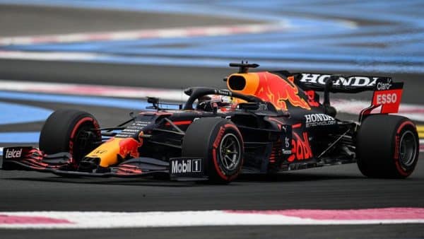 Formule 1 – Verstappen domine Hamilton et signe la pole au Castellet !