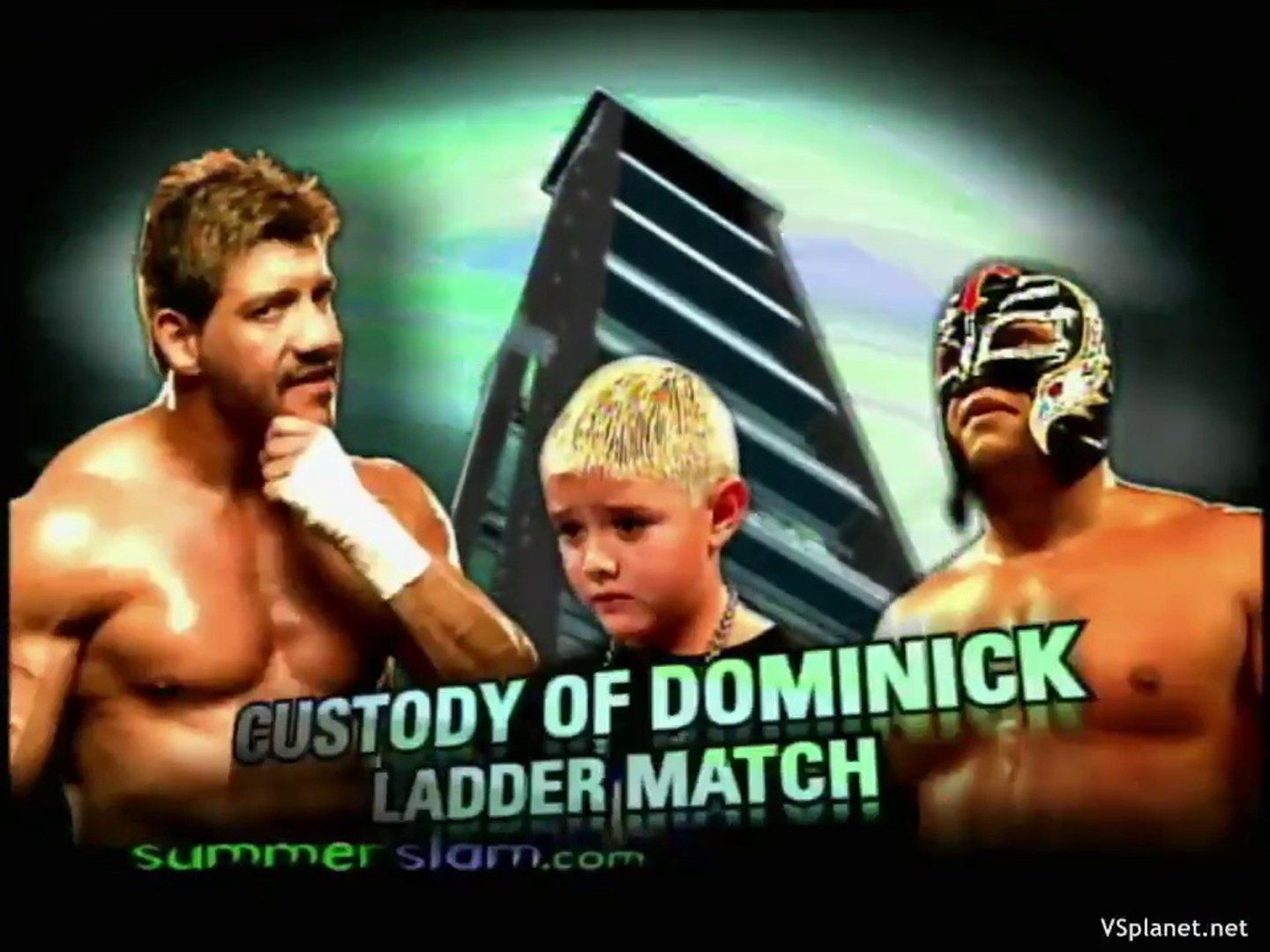 SummerSlam Moments – 2005 : Eddie Guerrero vs. Rey Mysterio Ladder Match