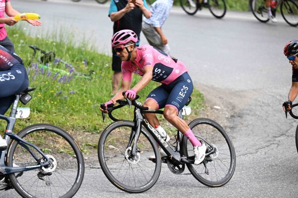 Richard Carapaz Giro