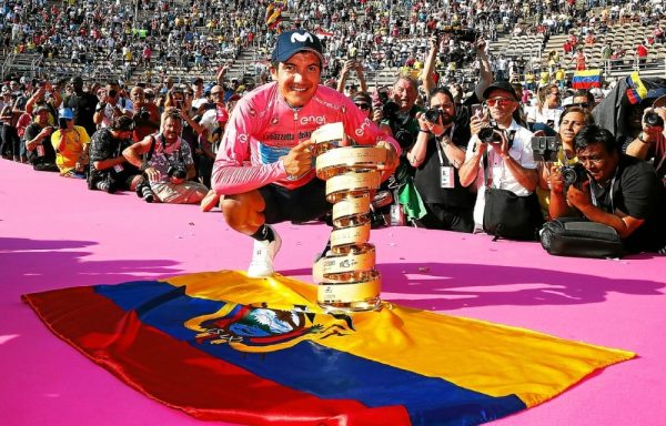 Giro : Carapaz, la quête d’un nouveau maillot rose