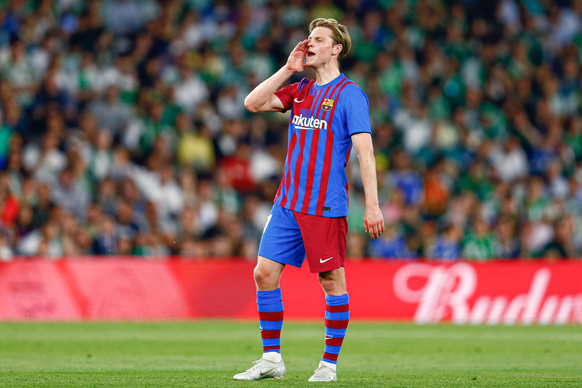 Pourquoi Ten Hag souhaite De Jong à Man Utd ?