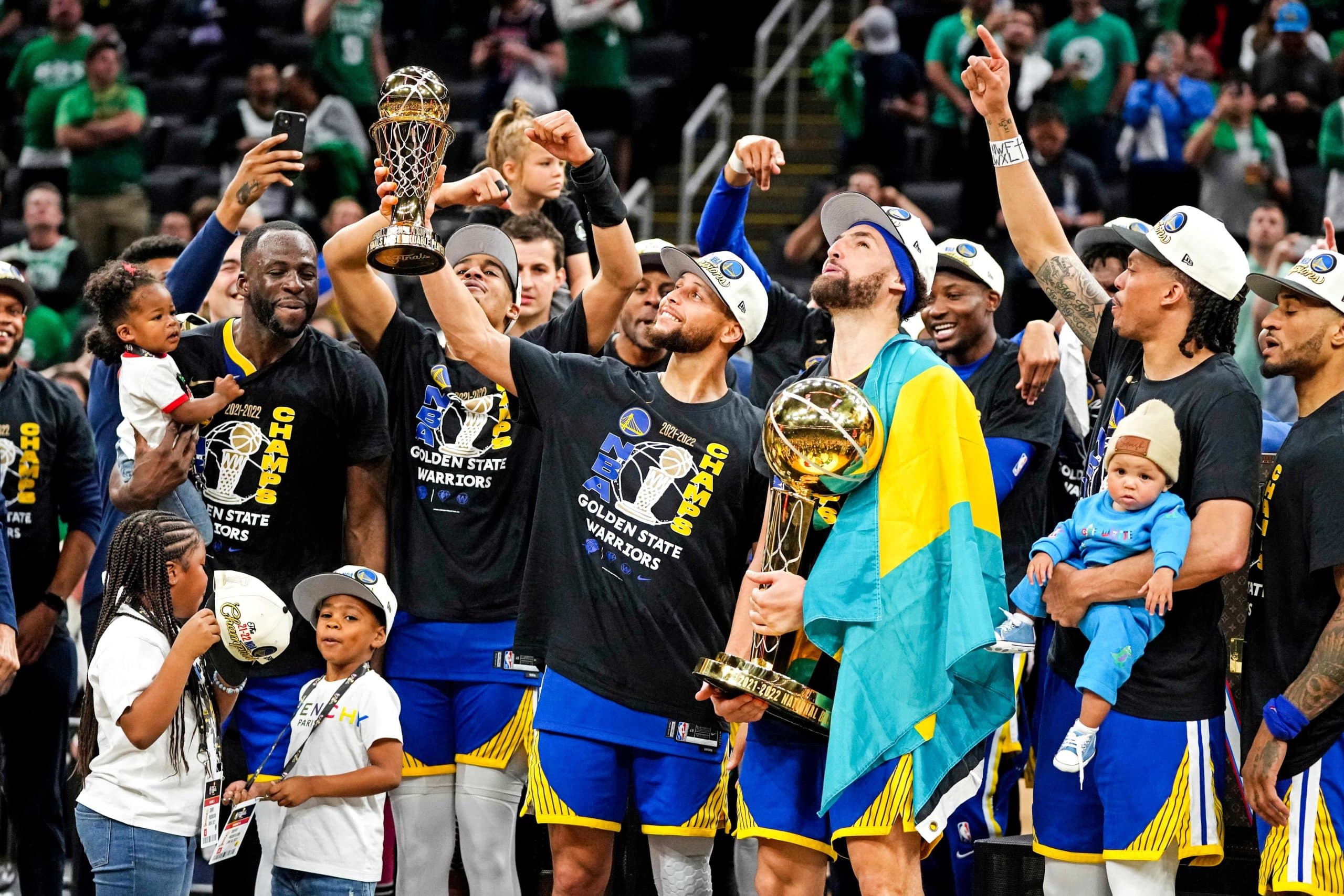 Favoris NBA saison 2022/2023 : qui succèdera aux Warriors ?