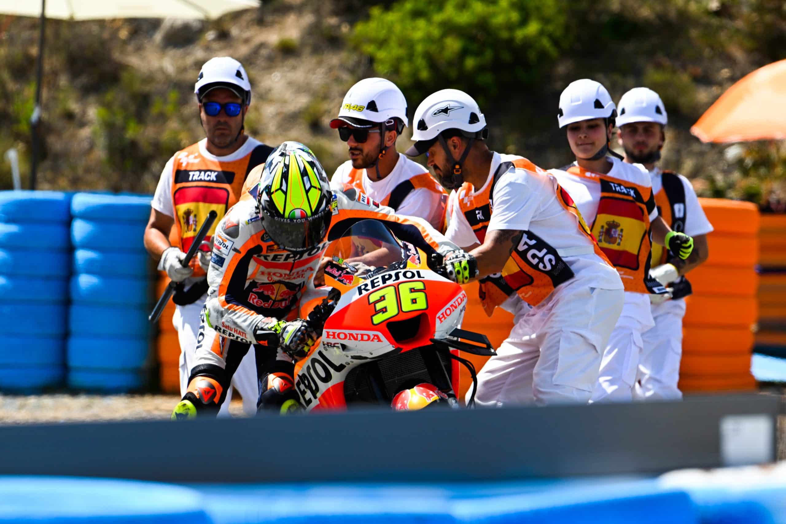 A Jerez, Joan Mir a – beaucoup – trop goûté aux graviers