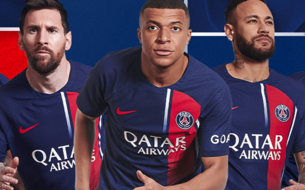 Le PSG dévoile son nouveau maillot domicile avec un hommage aux années 2000