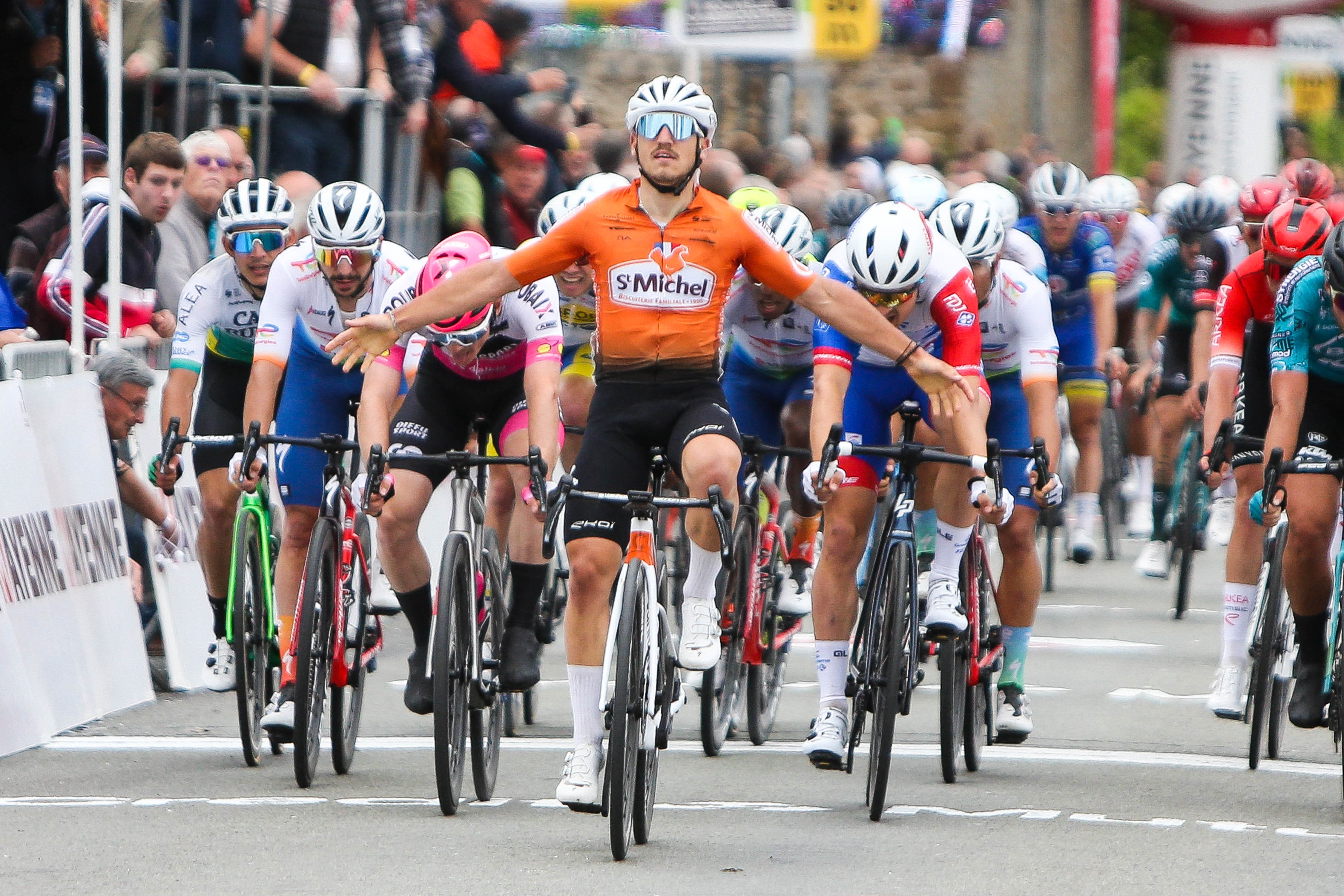 Boucles de la Mayenne 2023 : La liste des engagés et les favoris