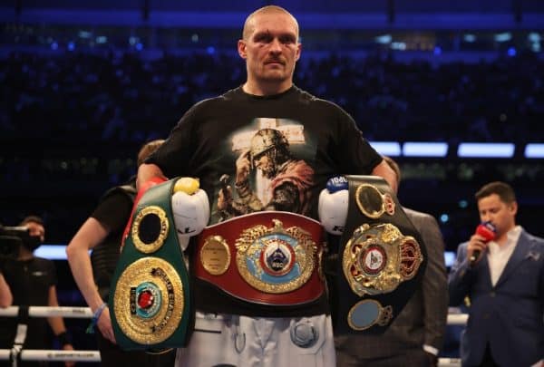 Oleksandr Usyk : “Le combat contre Tyson Fury aura bien lieu”