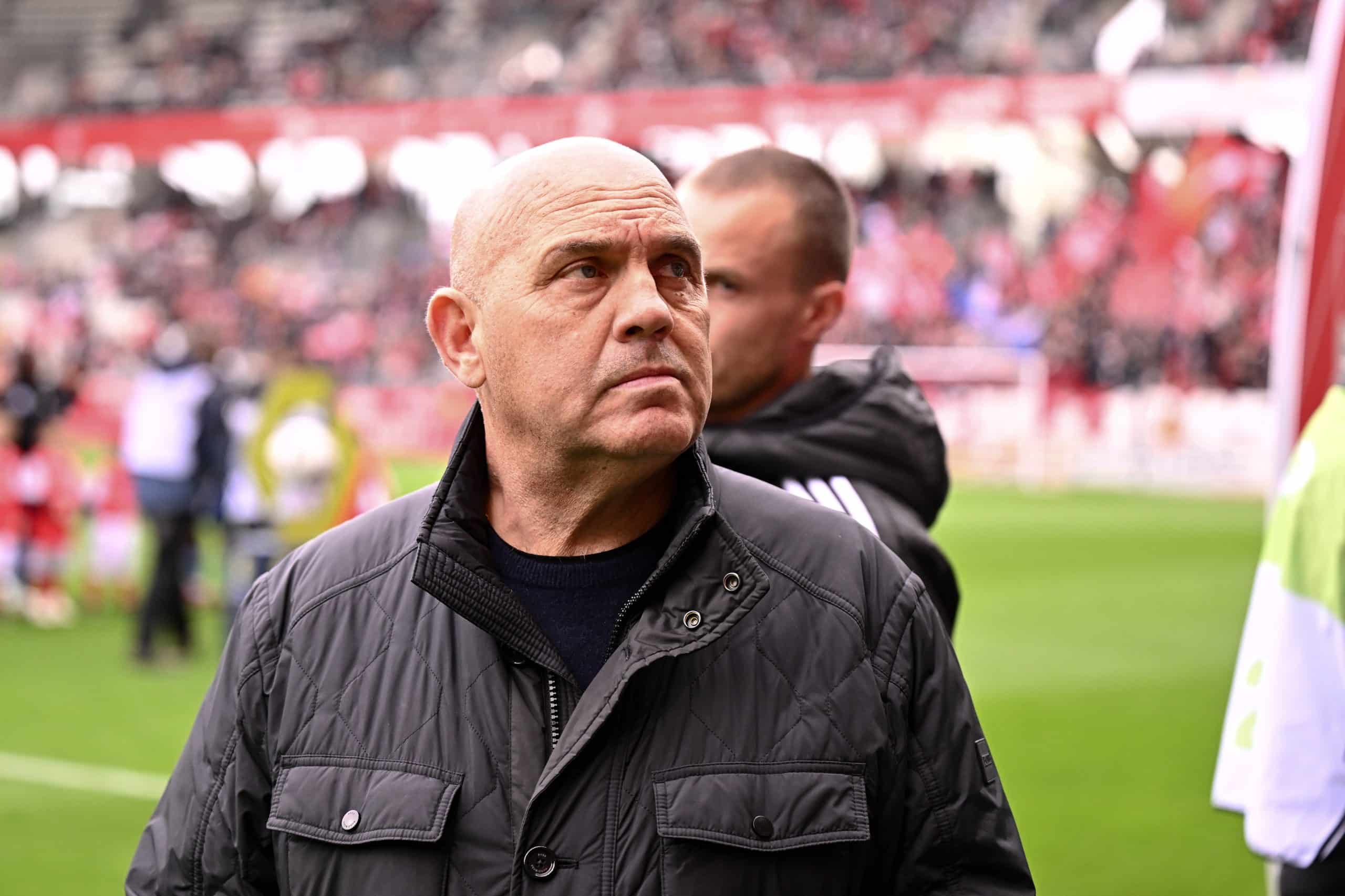 Ligue 1 : un entraineur licencié