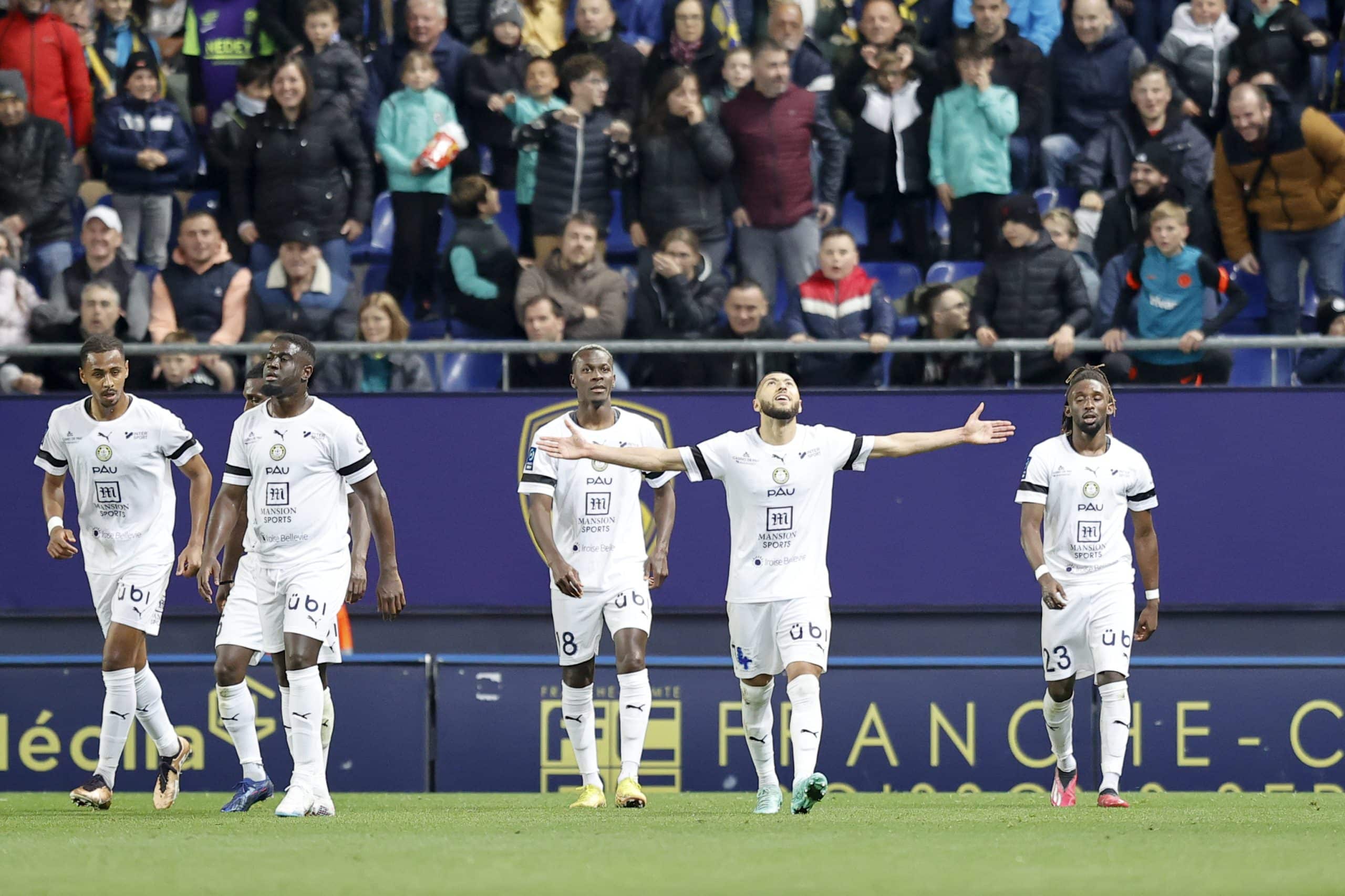 Ligue 2 : deux départs du côté du Pau FC