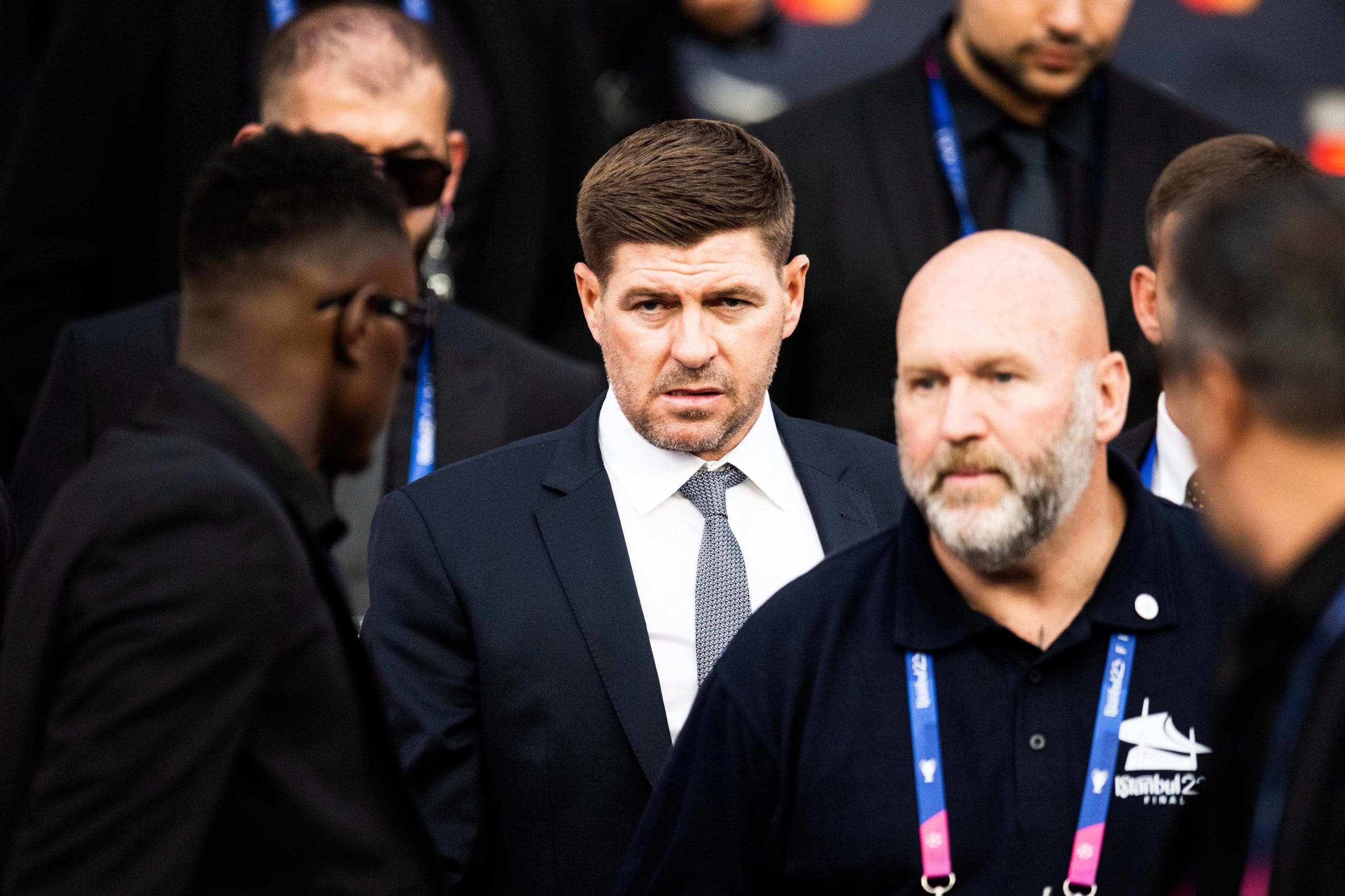 Mercato : la nouvelle destination étonnante de Steven Gerrard