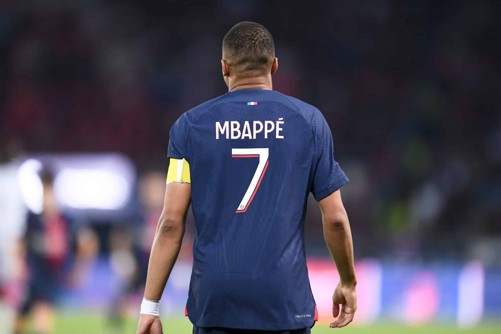 PSG : la demande lunaire de Mbappé sur son avenir à Hakimi !