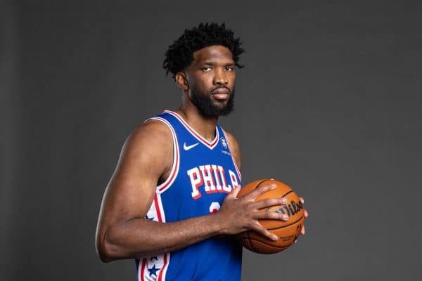Biographie Joel Embiid : carrière, palmarès et records NBA